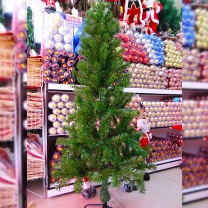 Árvore de Natal 1,80 Metros 388 Galhos Global