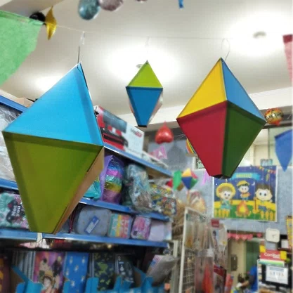 Balão Junino 3D Papel com 5 Unidades NC Toys