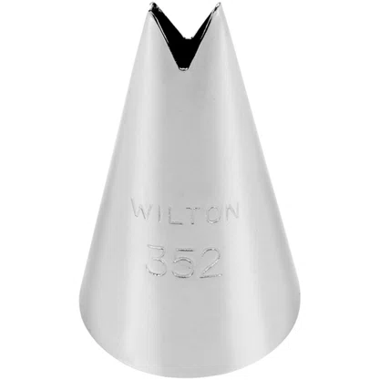 Bico de Confeitar Folha #352 Wilton