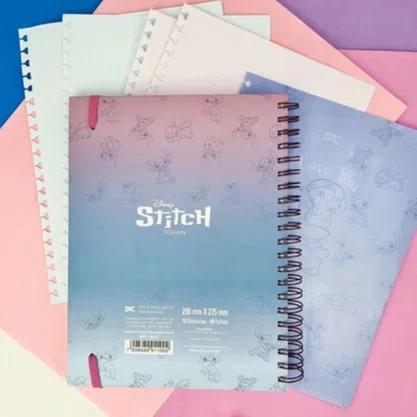 Kit Escolar Stitch Caderno + Estojo Pelúcia DAC