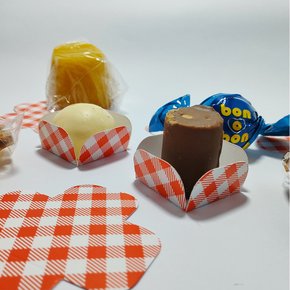 Forminha para Doces 30 Unidades Vermelho Xadrez Kaixote